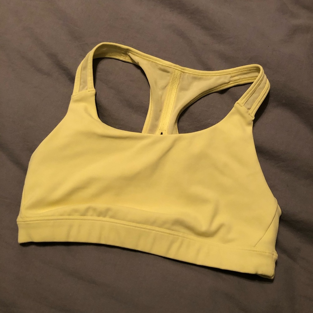 Athleta contender sports bra